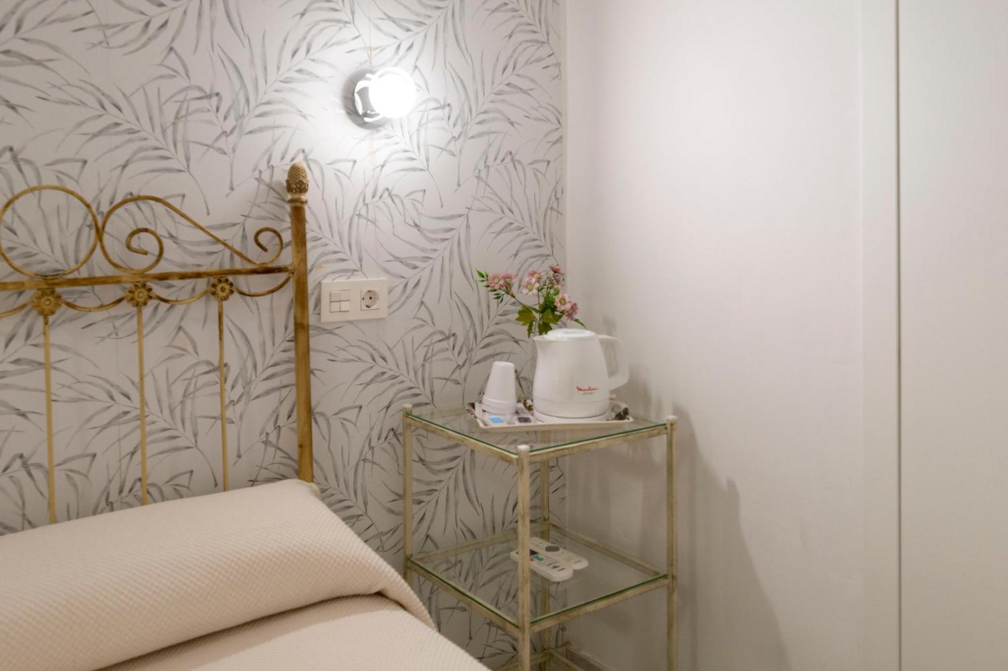 Hotel Manzanito Antequera Luaran gambar