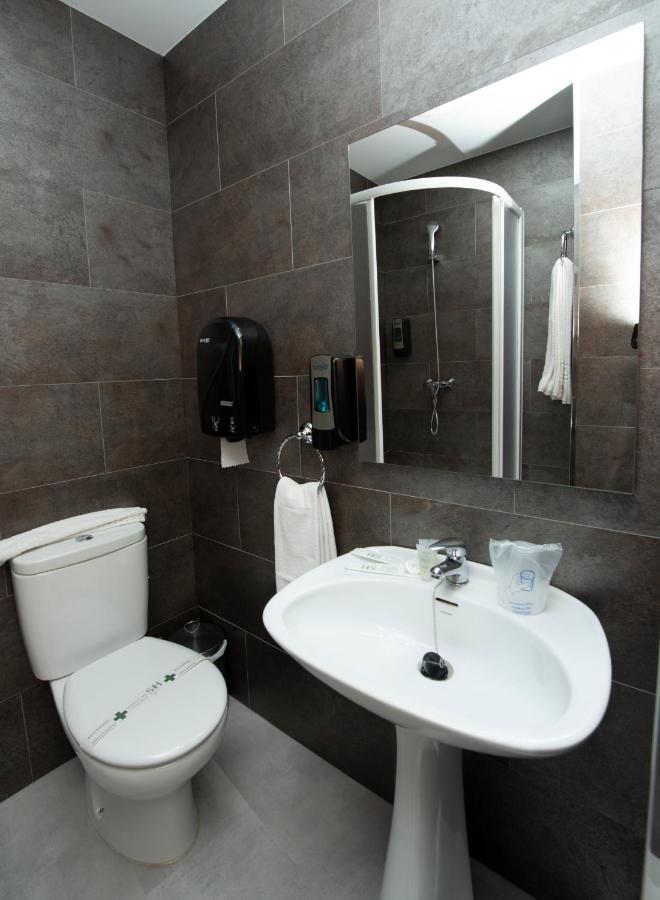 Hotel Manzanito Antequera Luaran gambar